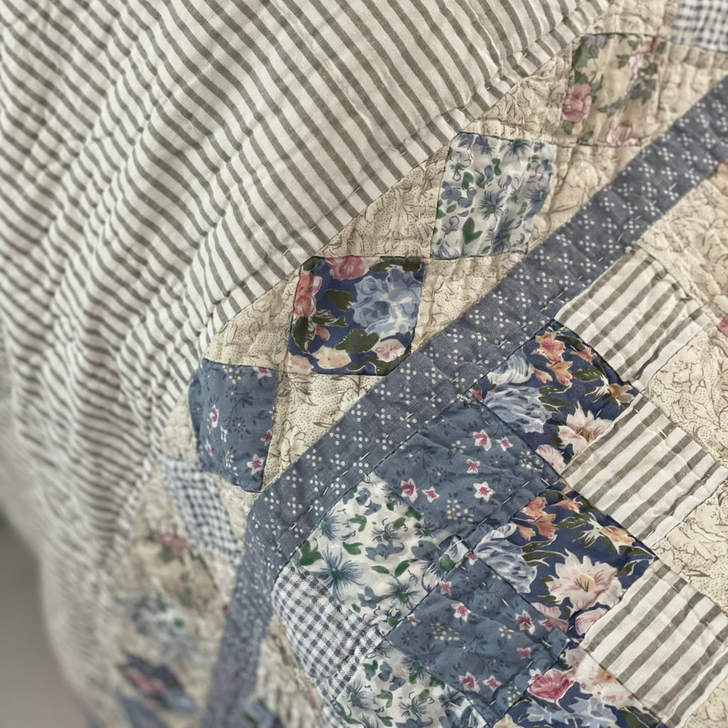 King Blue Botanical Trip Around the World Patchwork Quilt