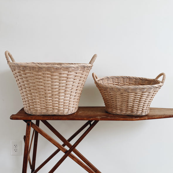 Oval Heirloom Laundry Basket