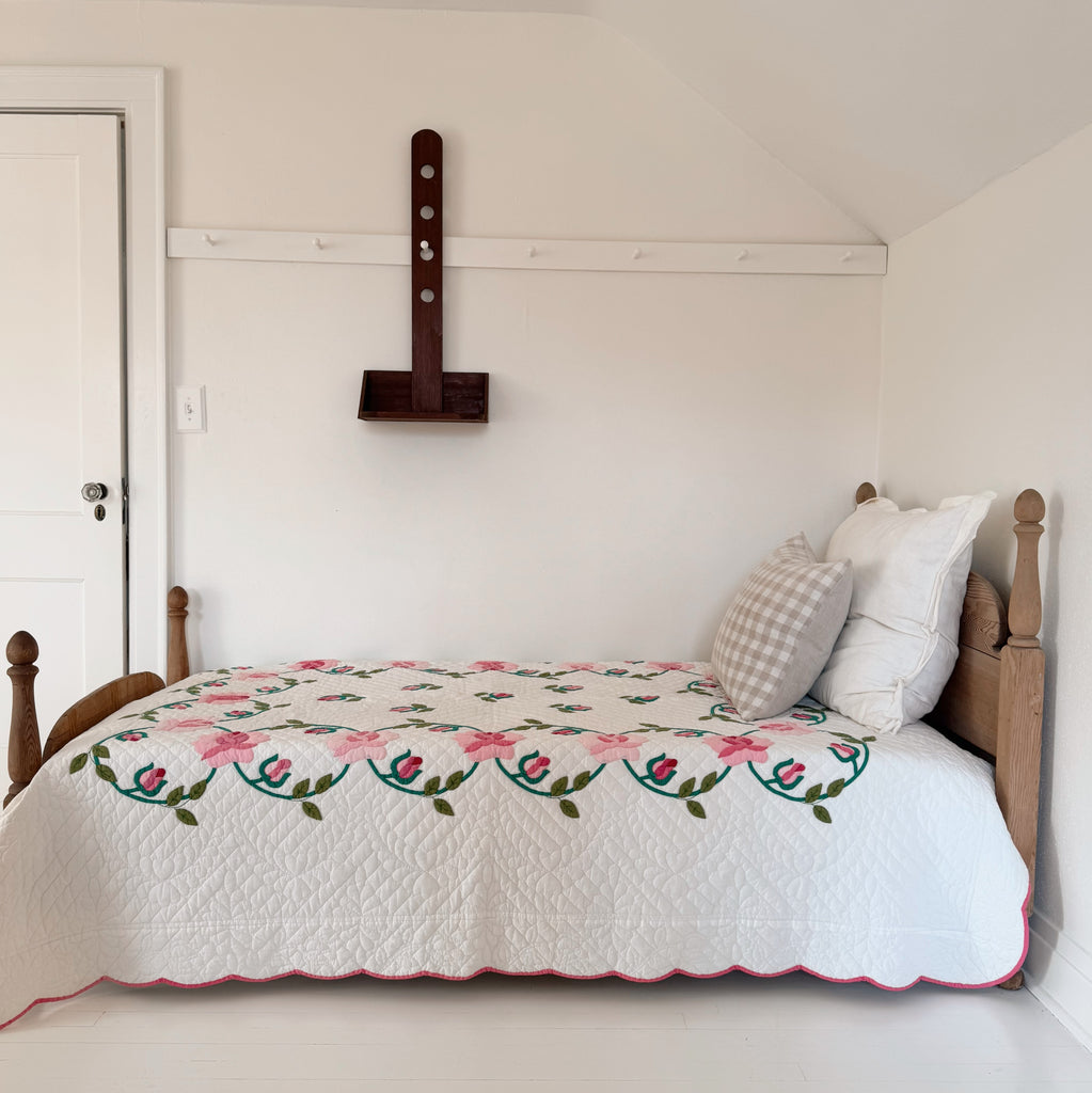 Hand-Stitched Rose Appliqué Quilts