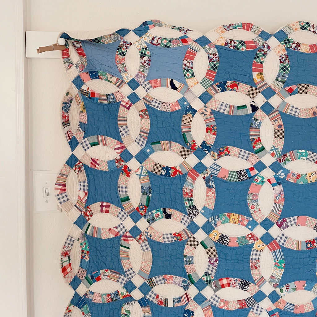 Vintage Blue Double Wedding Ring Quilt