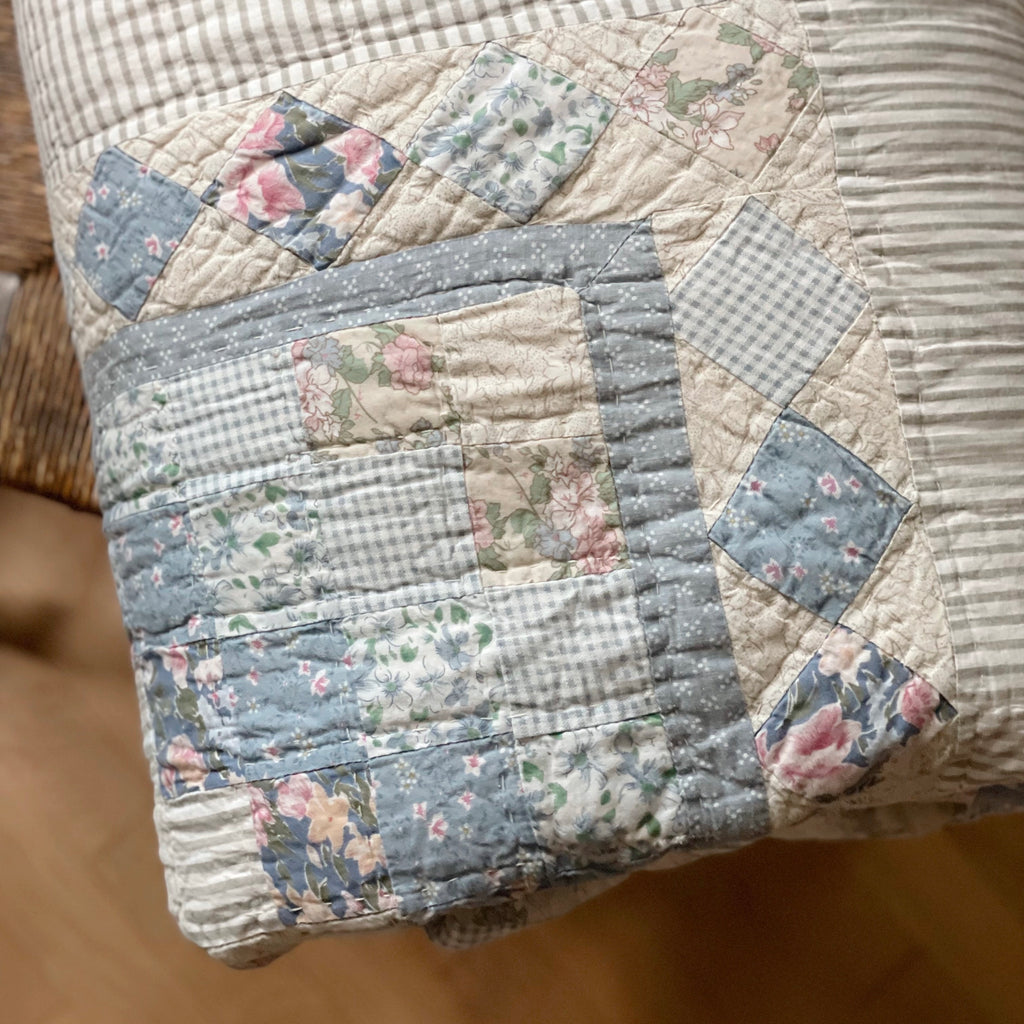 King Blue Botanical Trip Around the World Patchwork Quilt