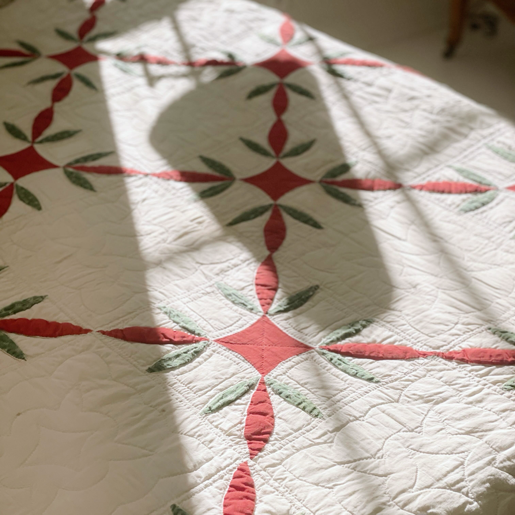 Vintage Hand-Stitched Yuletide Quilt