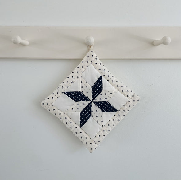 Blue & White Quilted Pot Holder