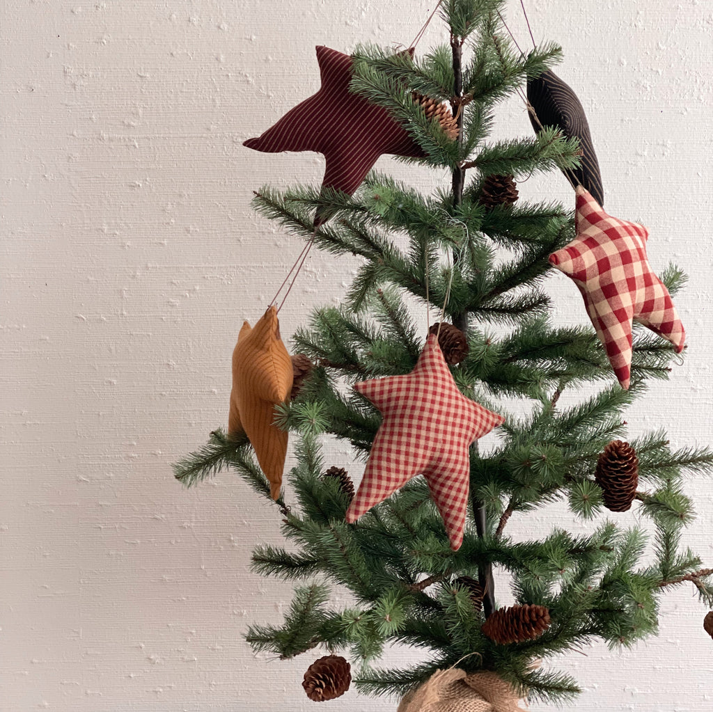 Plush Primitive Star Ornament Set