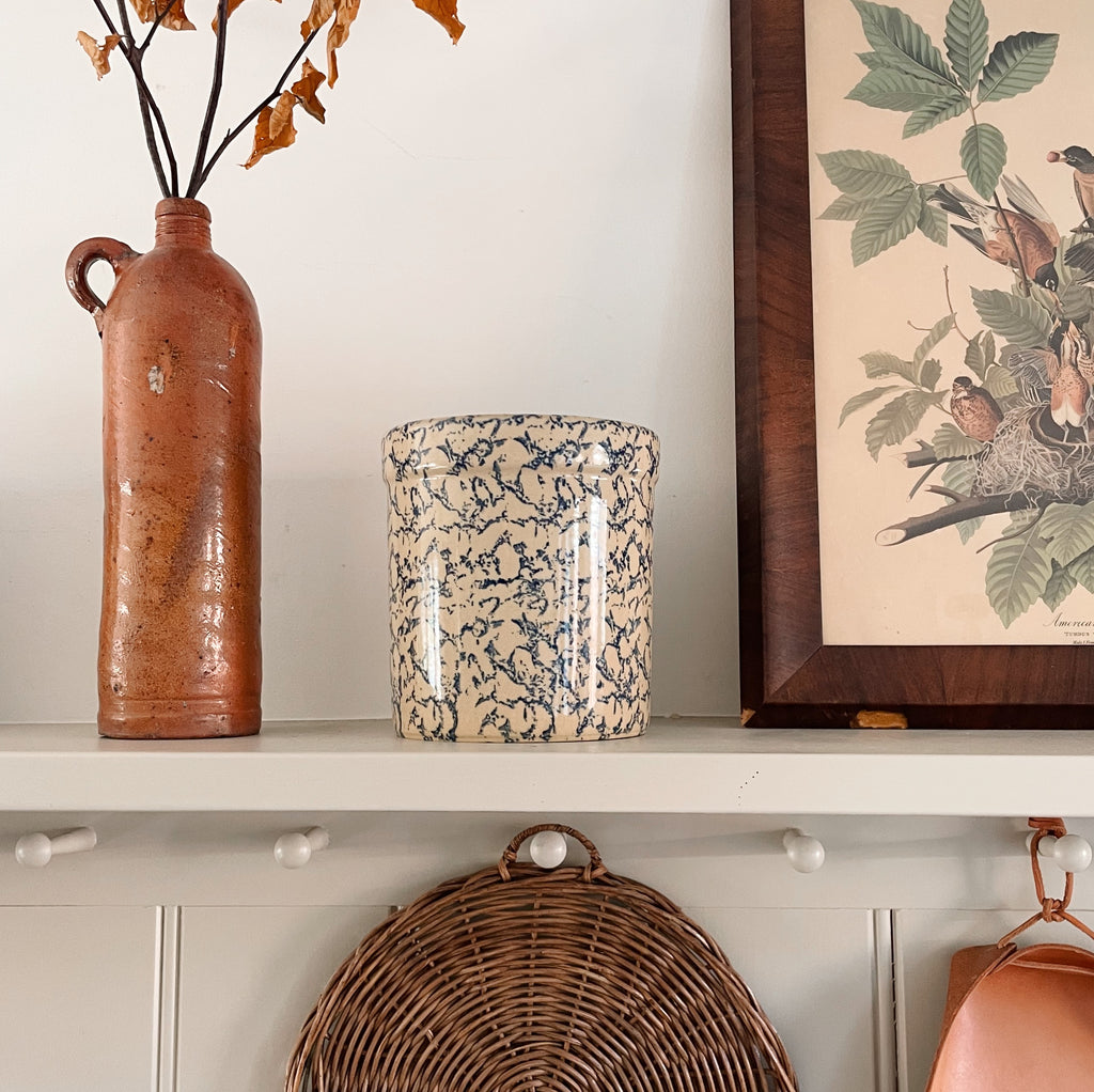 Roseville Spongeware Crock