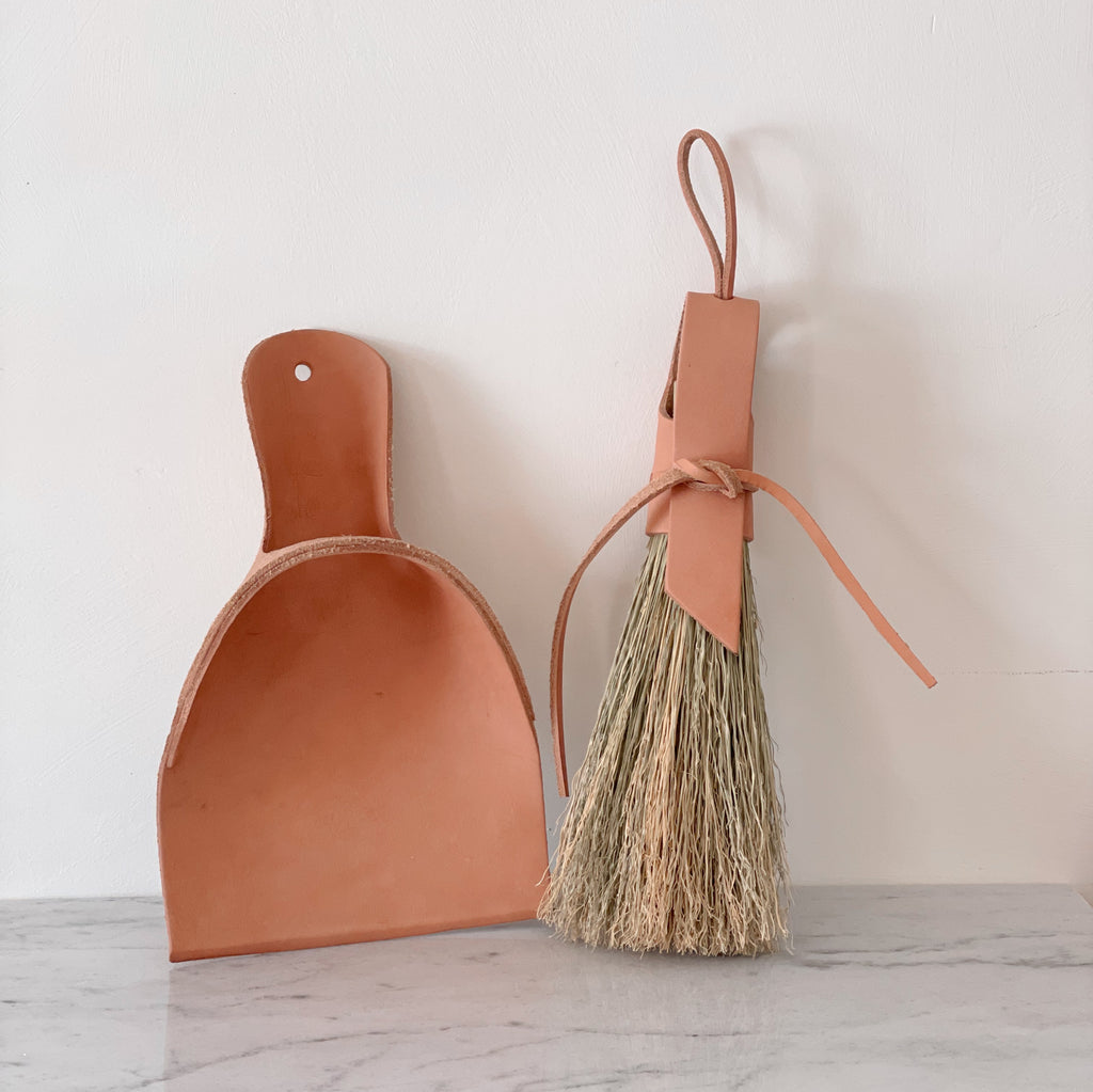 Nesting Broom & Dustpan Set