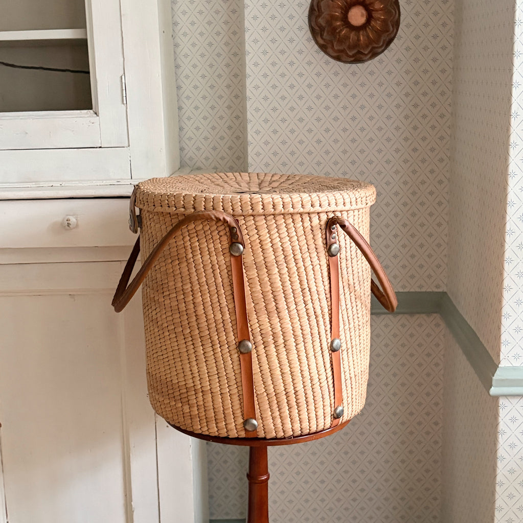 Nantucket Lidded Drum Basket