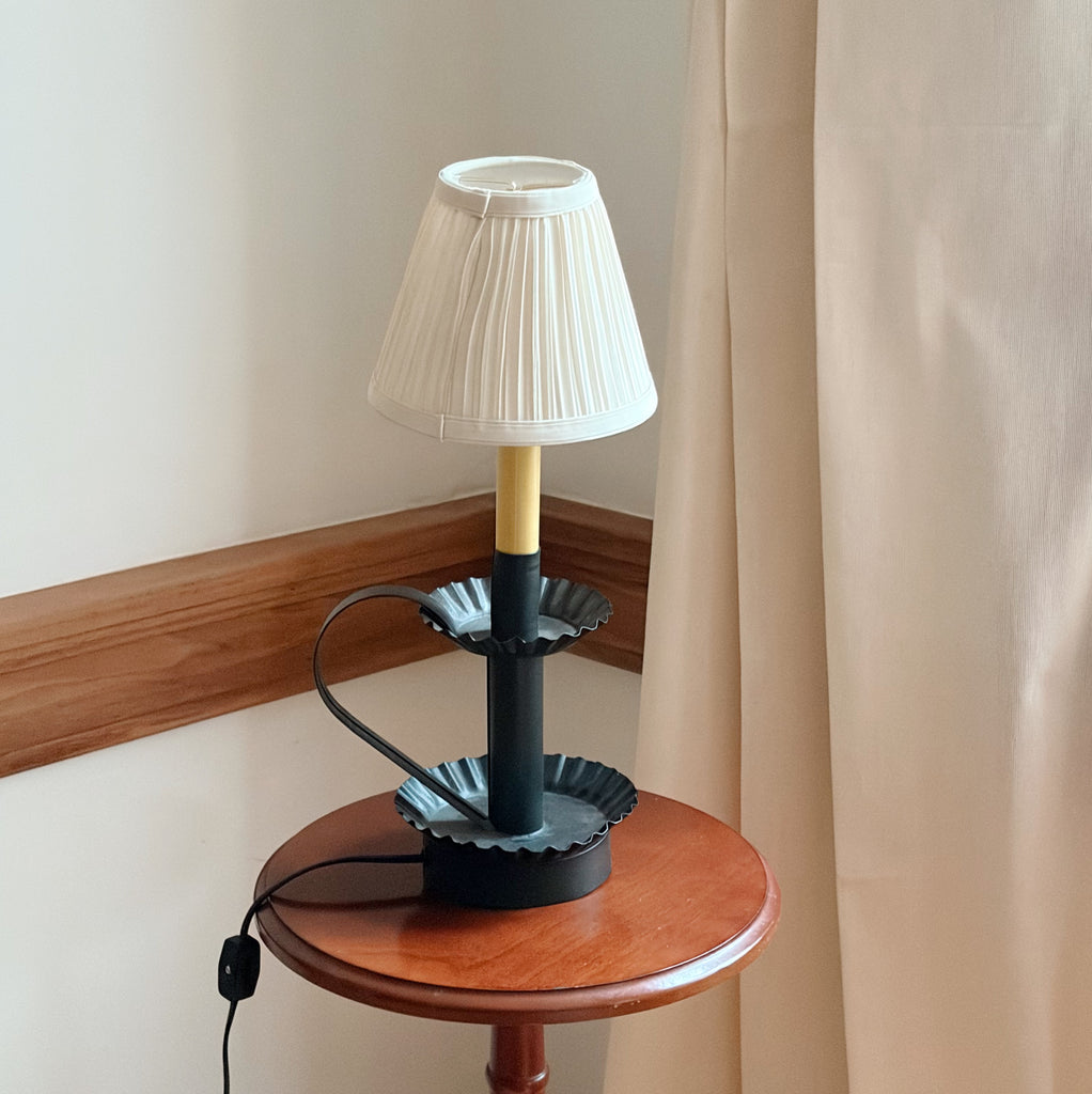Americana Tin Lamp
