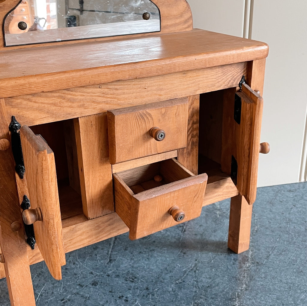 Children’s Wooden Kitchen Cabinet