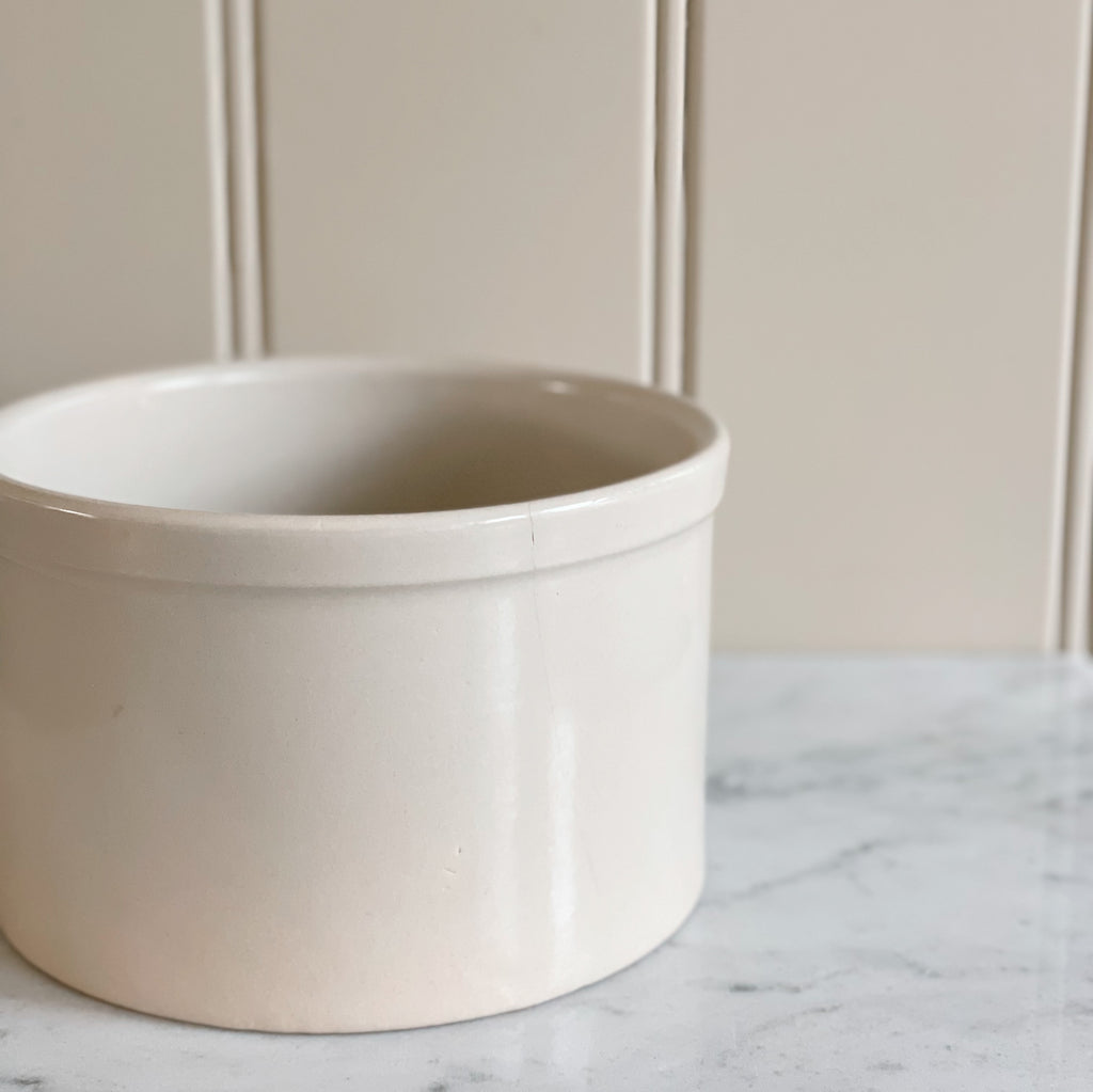 2 Quart Stoneware Crock