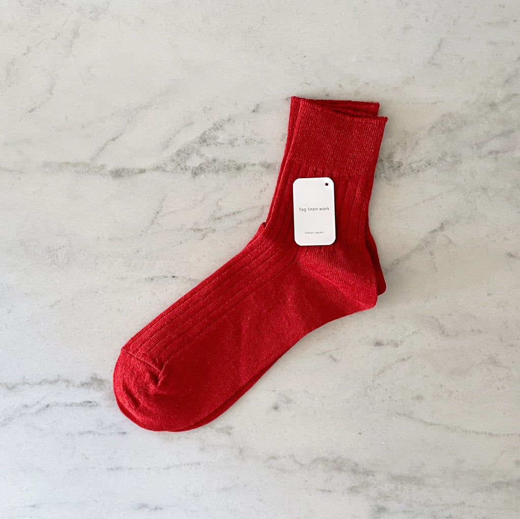 Ruby Red Linen Rib Socks