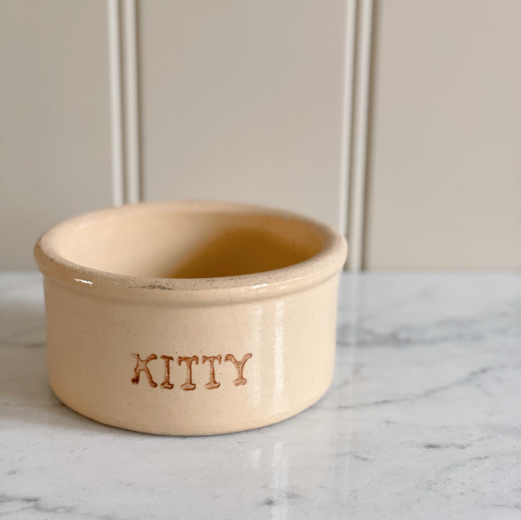 Stoneware Kitty Bowl