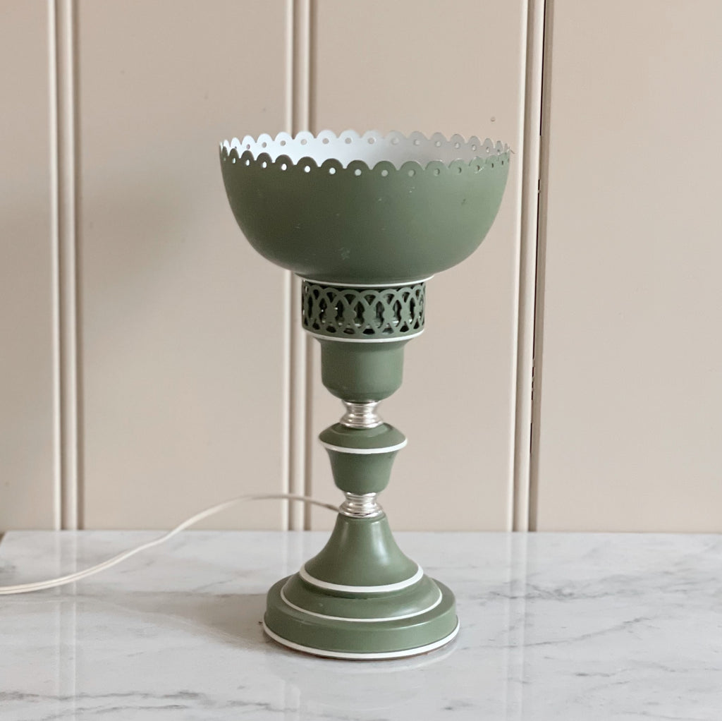 Vintage Mossy Green Scalloped Electric Lamp
