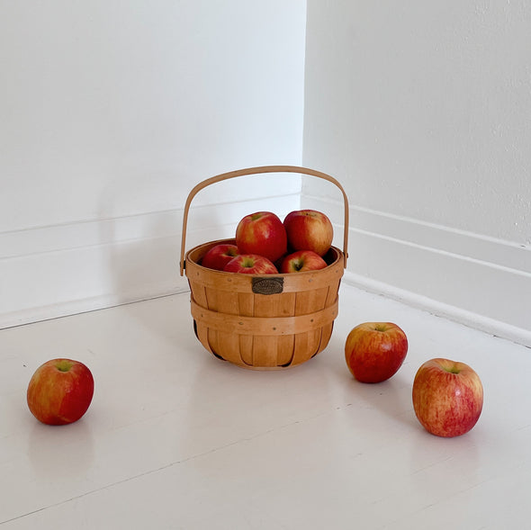 Woven Peterboro Apple Basket