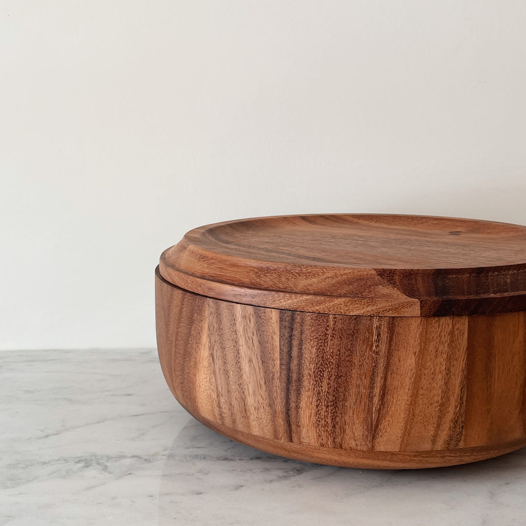 Walnut Salad Bowl