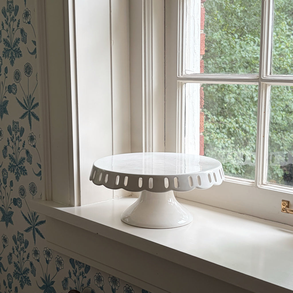 White Eyelet Cake Stand