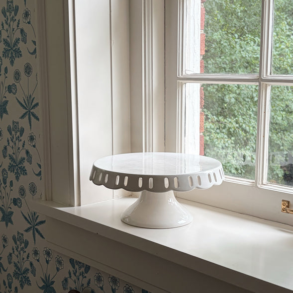 White Eyelet Cake Stand