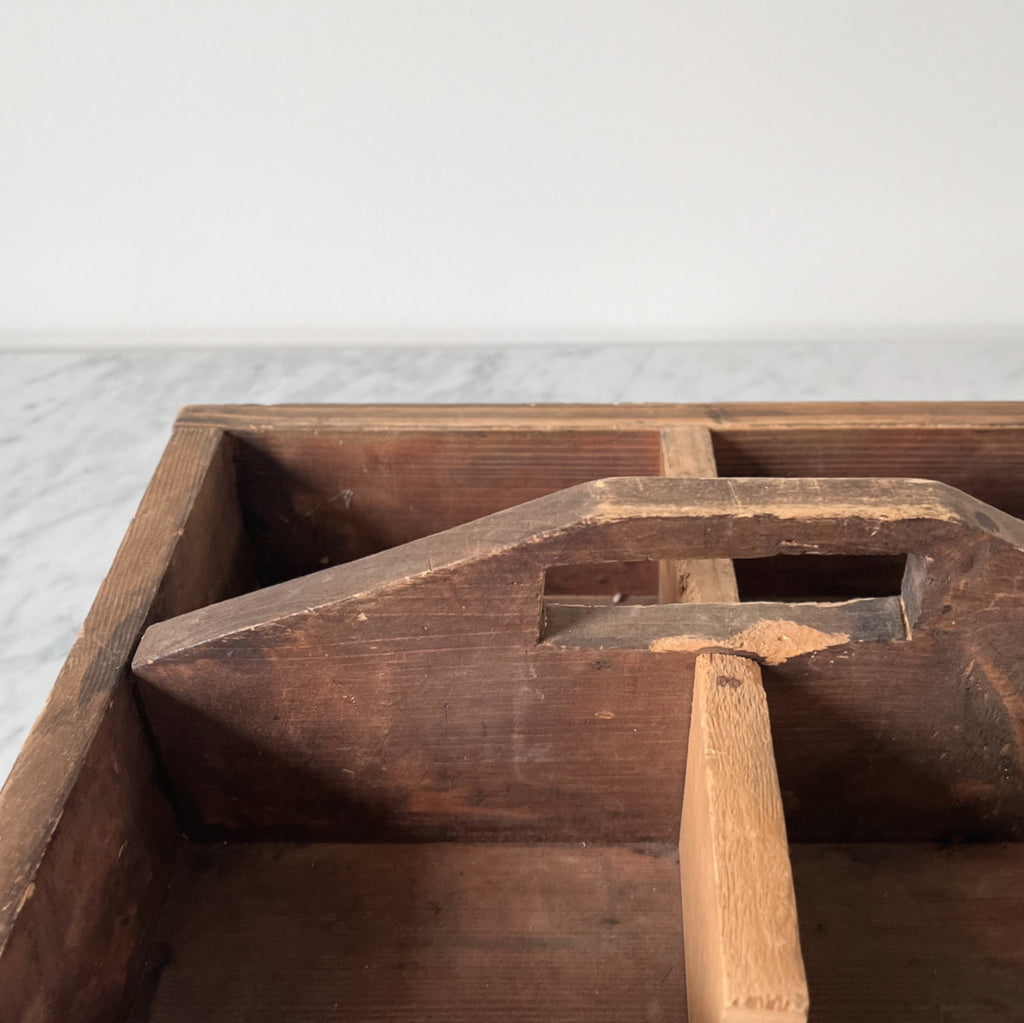 Vintage Wooden Picnic Caddy