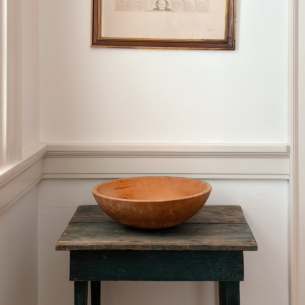 Grand Hand-Turned Wooden Bowl