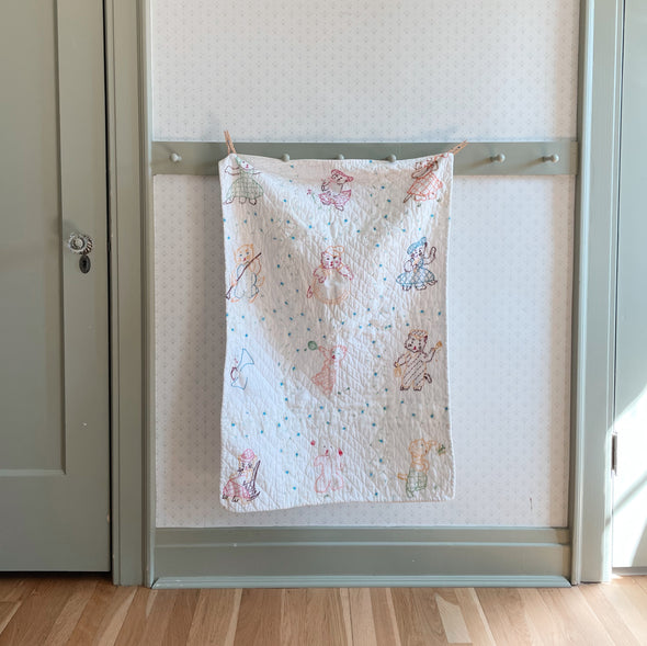 Hand-Stitched Kitten Quilt
