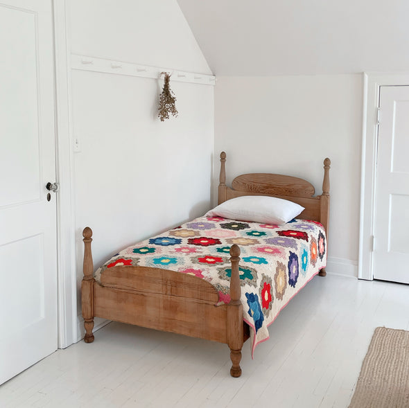 Vintage Grandmother's Flower Garden Quilt
