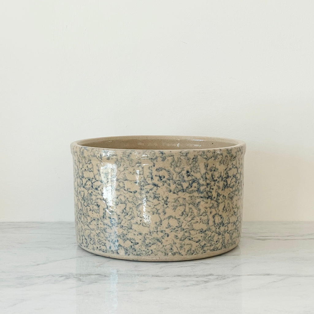 Roseville Spongeware Crock