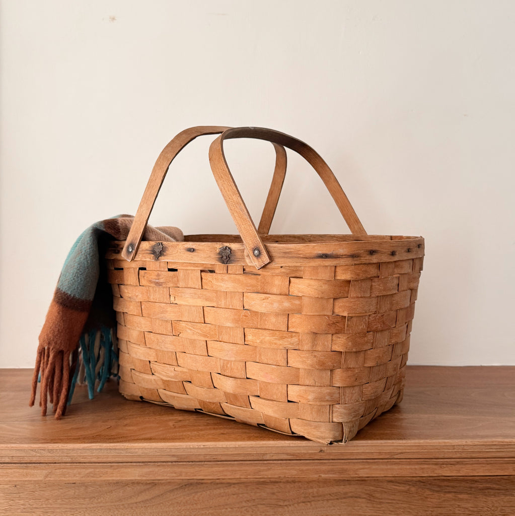 Vintage Open Picnic Basket