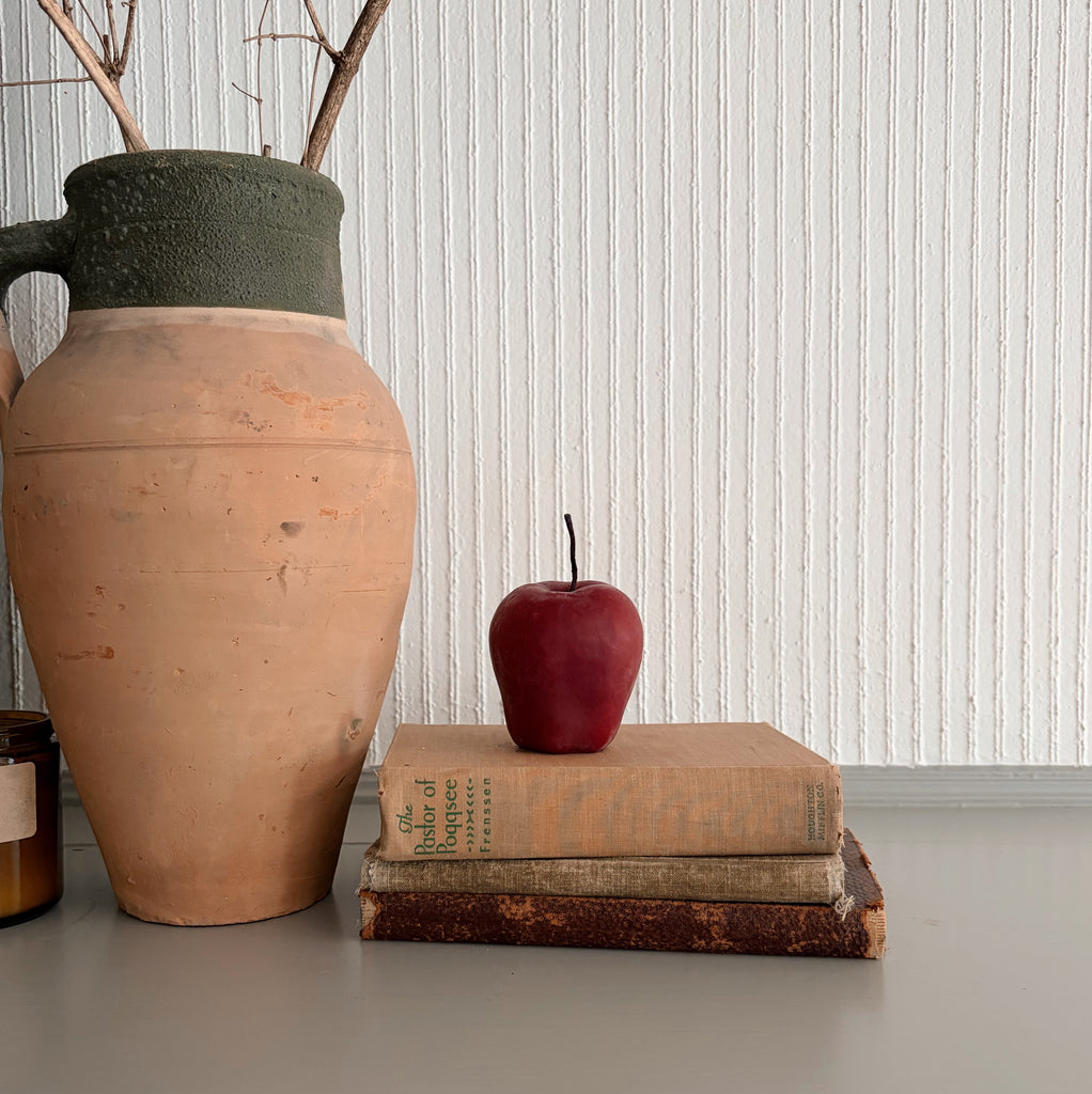 Red Apple Beeswax Candle