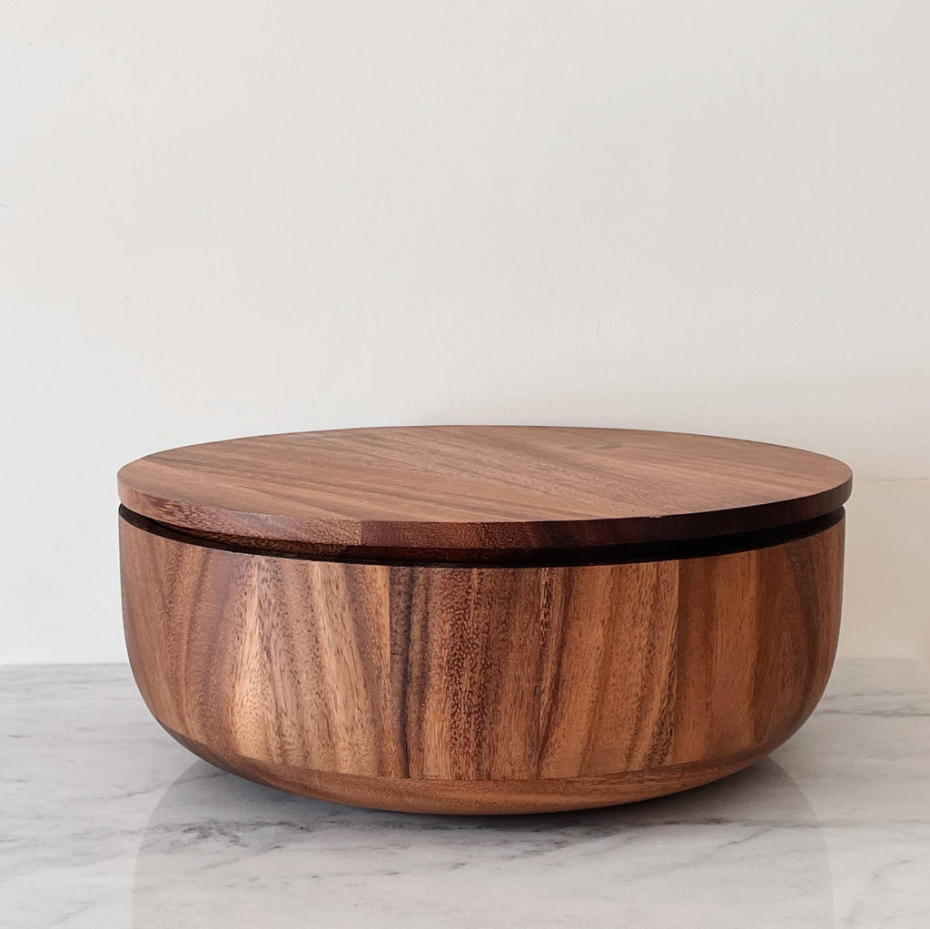 Walnut Salad Bowl