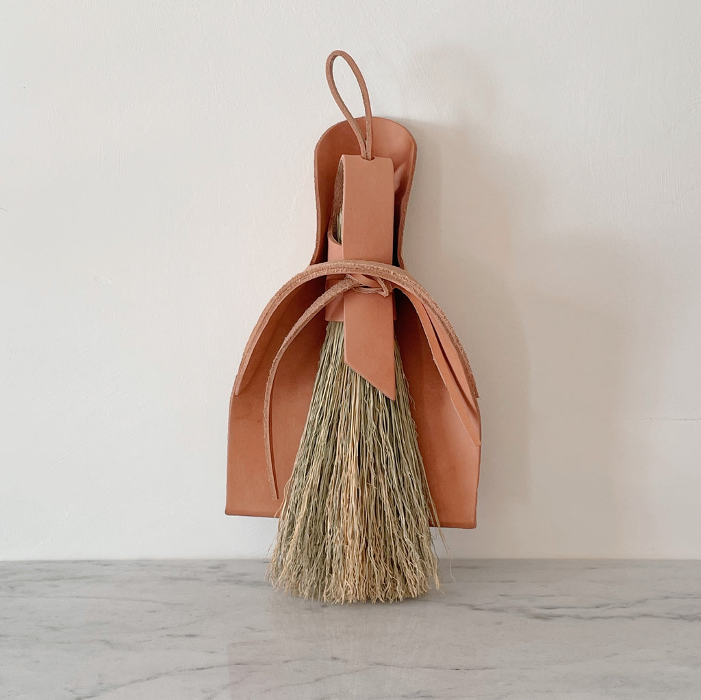 Nesting Broom & Dustpan Set