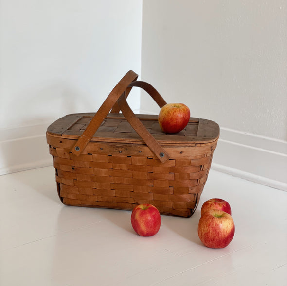 Woven Lidded Picnic Basket