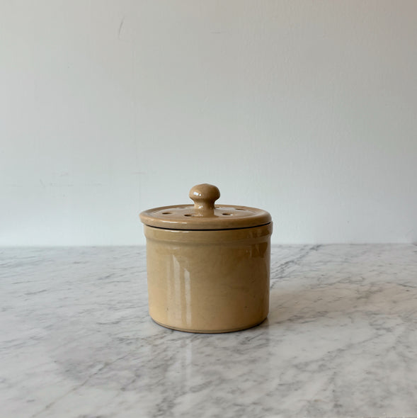 Stoneware Garlic Keeper