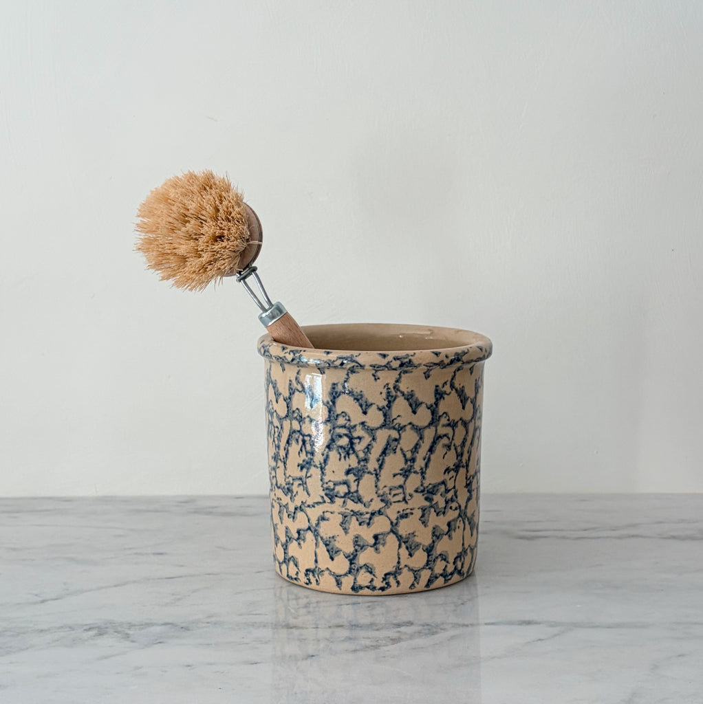 Roseville Spongeware Crock