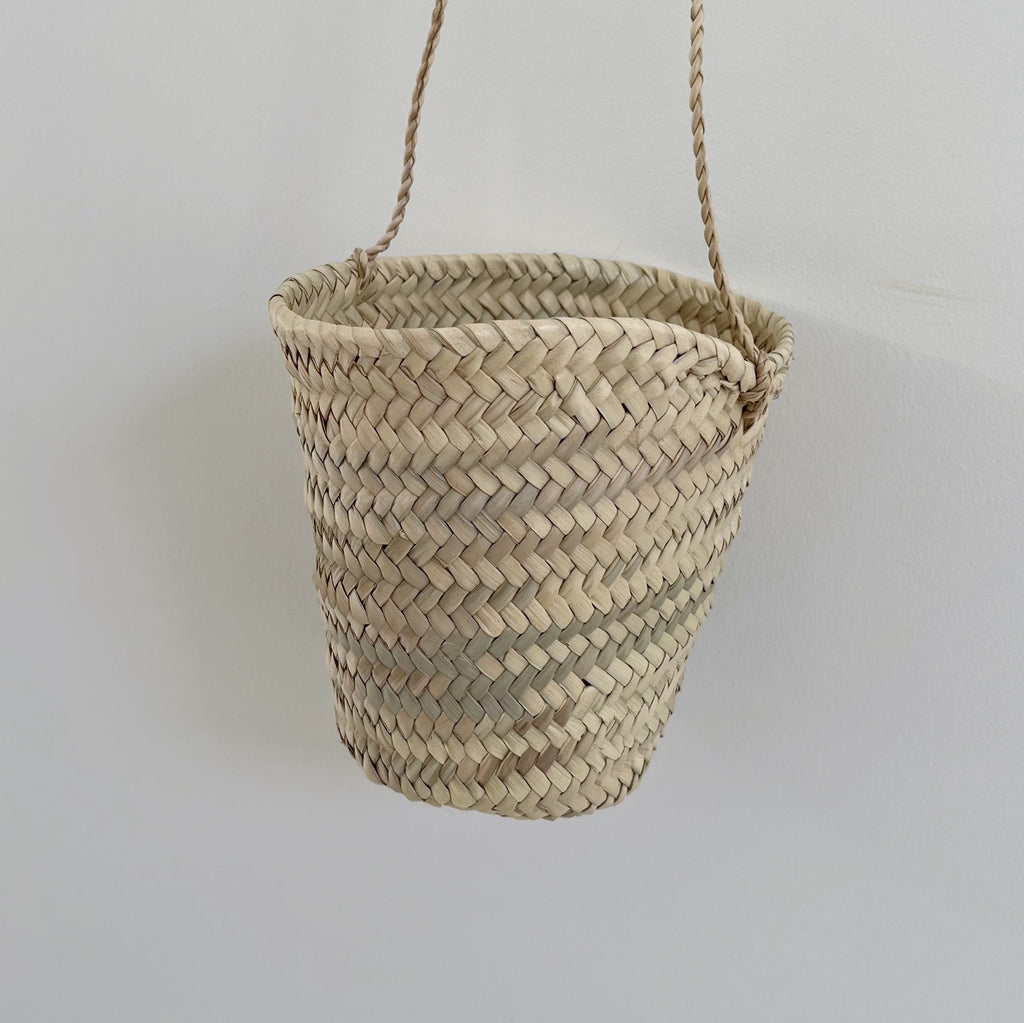 Straw Hanging Basket