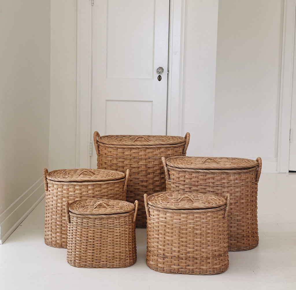 Oval Handwoven Heirloom Baskets with Lid