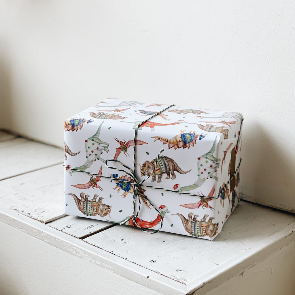Classic Holiday Wrapping Paper Sheets