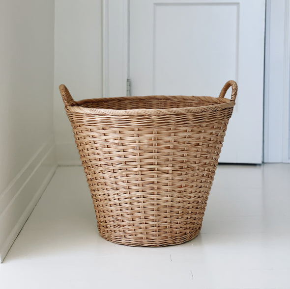 Large Round Heirloom Laundry Basket