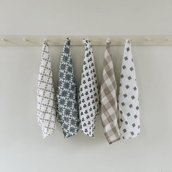 Quilt Collection Linen Kitchen Towels